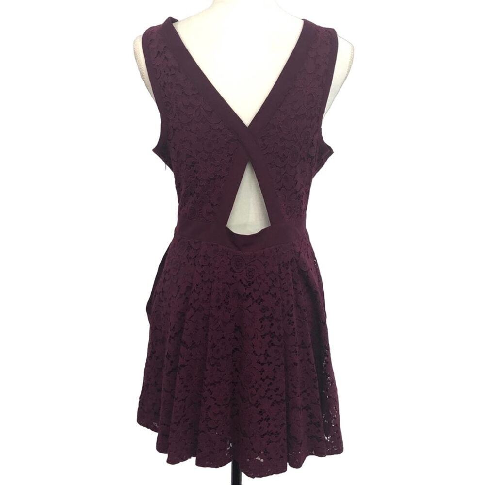 Free People Lovely In Love Lace Mini Dress Flirty Burgundy Berry Women's Size M - Picture 2 of 7